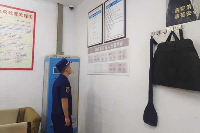 嚴(yán)查消防服務(wù)，筑牢安全防線——樂(lè)山消防扎實(shí)開展消防技術(shù)服務(wù)機(jī)構(gòu)及職業(yè)資格證書專項(xiàng)檢查